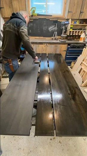 How to Apply Spar-urethane! | DIY