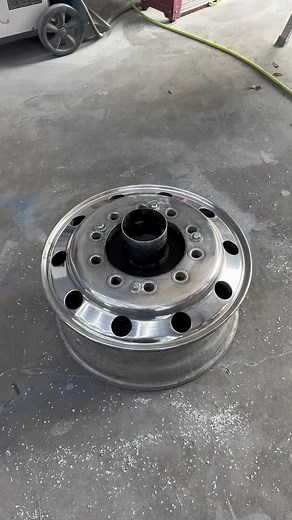 Custom Truck Builds for Big Rig Enthusiasts