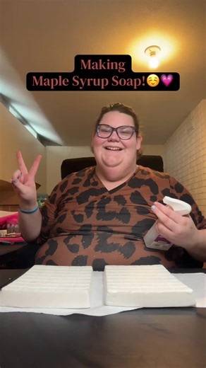 How to Make Maple Syrup Soap: A DIY Craft Tutorial ☺️💗