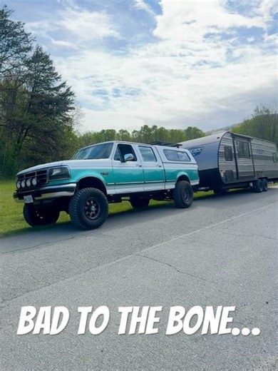 OBS 7.3 crew cab 4x4 tow rig! #ford #superduty #f250 #towing #camper #lightweight #diesel #turbo