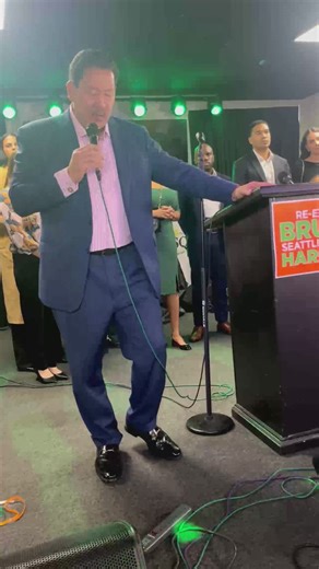 Bruce Harrell speaks on Election Night, leading Seattle mayoral race