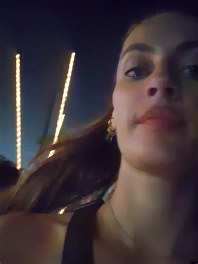 everyone is looking at me like an alien 🇱🇰 #srilanka #musicalshow #foryou #foryoupage #tomorrowland