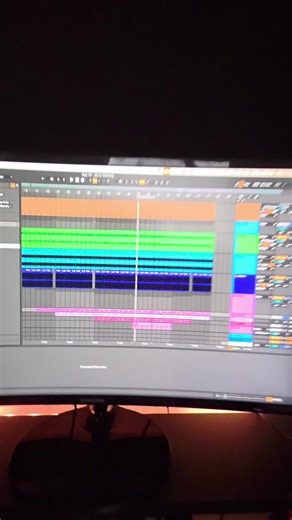 Level up your tracks! This auto-filter trick uses the rhythm of your drums to create a super-nice, super-rhythmic effect on your pads! #MusicProduction #AudioTricks #Ableton #SoundDesign