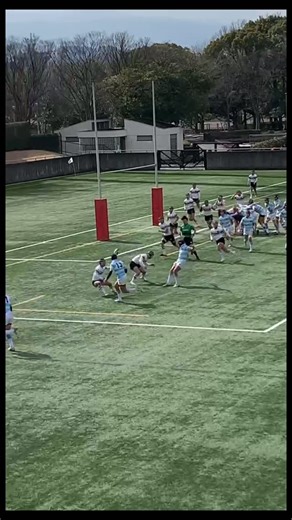 ラグビーショップ トリコロール on Instagram: "福岡県高校ラグビー準決勝 修猷館高校vs筑紫高校 トライエリア前のキックパスでトライのシーン🎬 #ラグビーショップトリコロール #ラグビー #高校ラグビー #高校生ラガー #修猷館高校ラグビー部"