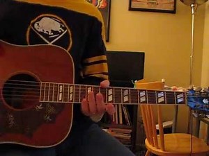 Gibson Hummingbird vs. Gibson Dove