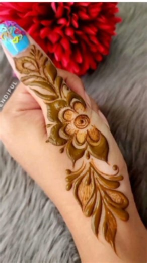 😍🌿#4 tips leaf mehndi designs #shortvideo #beautiful #viralvideo #newmehndidesign #arabicmehndi.