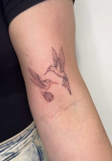 Adorable Hummingbirds: Tattoo Inspiration