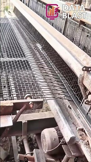 Automatic Machine Making Steel Fence in Seconds