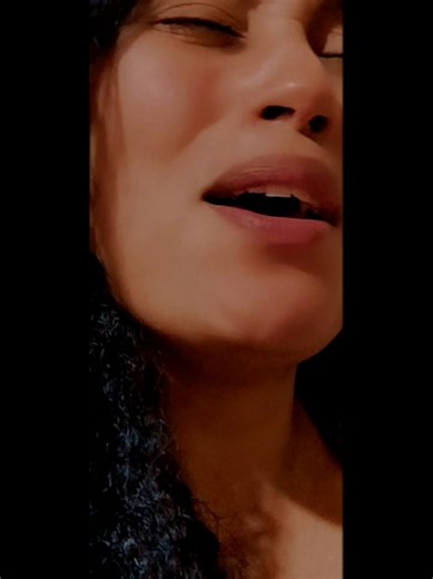 Os vídeos de Yná🎙️ (@ynaoficial) com som original - Iraci Rodrigues