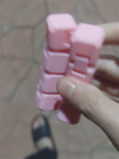 Infinity cube yna7ilk stress ou ysrfi lbel 😌✨️ disponibles avec livraison 58 wilaya #dz #ضحك😂 #fidgetcube #dzmemes #fidgettoys