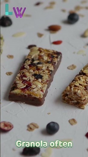 Oats vs Granola: Which Wins Breakfast? 🥣☀️