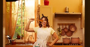 Cassandra Sánchez Navarro se apodera de la cocina con ‘Candy Cruz’