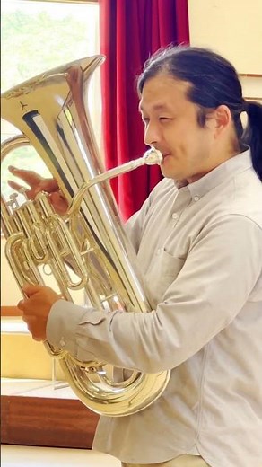 Trombonist plays Euphonium "Ave Maria"/Schubert トロンボーン奏者がユーフォニアムでアヴェ・マリア #shorts