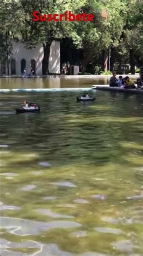 Barco a control remoto, Polanco, Ciudad de México 🇲🇽