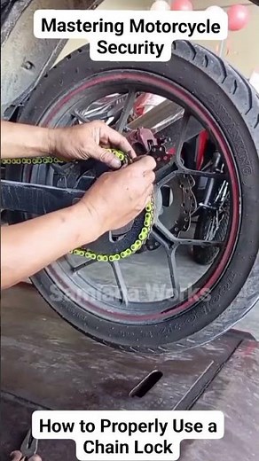 Mastering Motorcycle Security How to Properly Use a Chain Lock #MotorcycleSecurity #Techniques #Bike