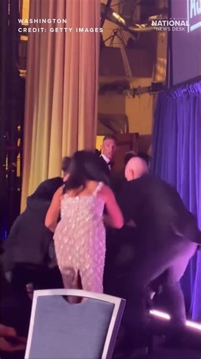 Video of Vance being taken out of White House Correspondents' Dinner