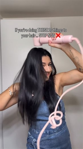 Bru lopesss on Instagram: "You might be ruining your hair without even realizing it 👀 ❌ Shampoo on lengths and ends ❌ Conditioner on the roots ❌ Rubbing hair with a towel ❌ Sleeping on cotton pillowcases ❌ Blow dryer too close to the hair ❌ Touching your hair all the time ❌ Not rinsing products properly ❌ Using metal hair ties ❌ Hair masks every single day ❌ Pool or ocean + not washing after ✨ Healthy hair isn’t just about good products. It’s also about breaking bad habits. 👉 Save this post to