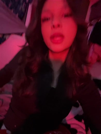 Haley Robinson (@haley_robloxstories2.qt)’s videos with original sound - Cora🌟