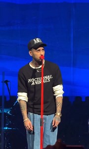 Zayn dedicating his show to Liam in Wolverhampton 🖤 | Daddy Direction is our spoon hatin, beat boxin sweetheart.