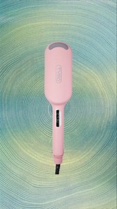 Dive into flawless mermaid waves with TYMO ROVY COMPACT.☀️ #tymo #tymobeauty #tymorovycompact #mermaidhair #beachwaves #crimpedhair #voluminoushair | TYMO Beauty