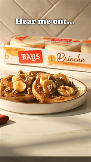 A Bays brunch for the bon vivant in us all...rich, tantalizing Brioche Banana French Toast. *Chef's Kiss* 💕 Look for Bays Brioche Style English Muffins in the refrigerated aisle. | Bays English Muffins