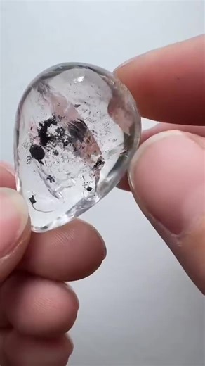 Enhydro Quartz Teardrop: The Beauty of Black Sand Bubbles