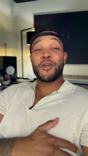 “Shosholoza” is an anthem for us Africans living in the Southern part of the continent. It is a song that symbolizes perseverance, willpower and the fight for freedom. Nelson Mandela himself used to sing it while in prison. It has been such an honor to work on a rendition of this classic and an even bigger honor to do it alongside the Afro-Jazz legend Jimmy Dludlu and my Greek brother @__voodoochild__ with whom I did “Moyo” earlier this year! The release of “Shosholoza” marks the last single rel