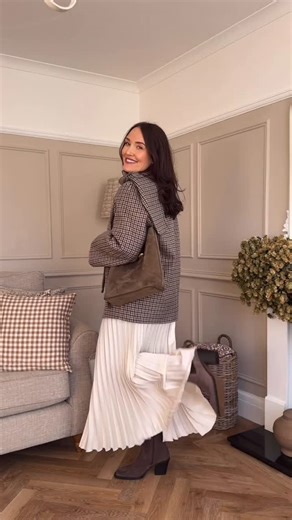 Rosie flo Henshaw on Instagram: "Another day for the series 💕 styling my favourite items in my wardrobe. So one of my favourite items in my wardrobe is a pleated skirt. They are so classy and look very put together. However they can be styled up with fun colours and trainers for a casual trendy look too. I feel like wearing a cream and taupe combination looks fresh in winter but still has earthiness with the taupe. All links will be in my LTK and stories 💕 @cosstores @hm @fandfclothing @nextof
