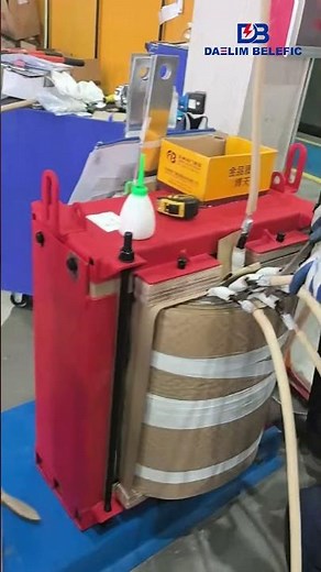 Amorphous alloy oil-immersed distribution transformer