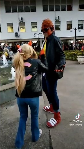 coco bandicoot en cosplay y Crash bandicoot en cosplay #crashbandicoot