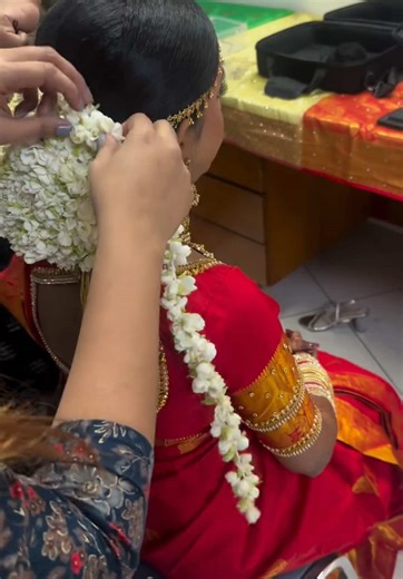 Stunning Wedding Look for South Indian Bride Rathi