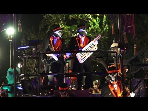 Mickey's "Boo-to-You" Halloween Parade | Mickey's Not-So-Scary Halloween Party 2015
