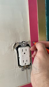 mar on Instagram: "Part 1 on a complete backsplash installation tutorial. I’ve done a lot of tile as a carpenter but I’m not a full time tile installer and that is the point of these videos. Hopefully someone finds this helpful and I’ll be posting part 2 tomorrow. #tile #construction #carpenter #diy #carpentry #homeimprovement"