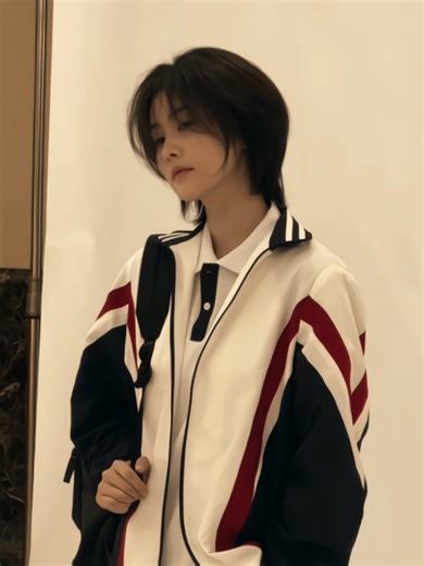 Bailu's Unique Beauty Shine in Chinese Drama