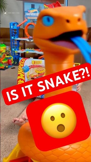 Is It a Snake?! Hot Wheels Snake Loop Attack Set!