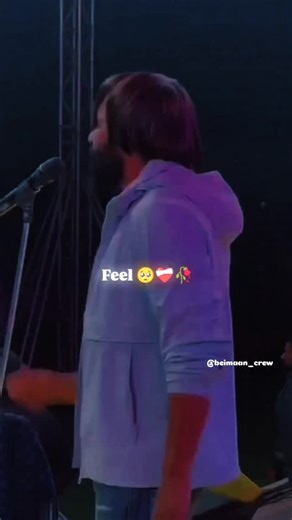 dil ta pagal hai ❤️‍🩹🥀 on Instagram: "Feel this 🥺❤️‍🩹🥀 And Comment 🎬 No Problem (2010) – A Riot of Comedy & Chaos Directed by Anees Bazmee, No Problem is a hilarious Bollywood comedy packed with confusion, crime, and non-stop laughter. The story revolves around two small-time crooks, Yash and Raj, who unintentionally get caught up in a web of bank robbery, mistaken identities, and crazy misunderstandings. As cops, robbers, and lovers cross paths, chaos unfolds in the most entertaining way 