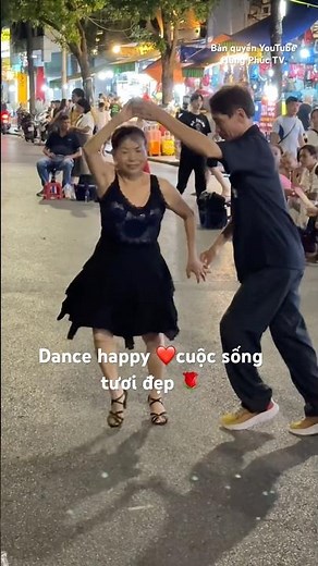 Dance happy ❤️cuộc sống vui vẻ tươi đẹp 😍 #dance #youtubeshorts #giaitri
