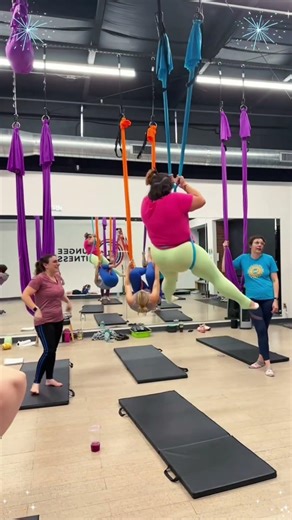 Bungee Yoga Fails That Will Make You 😂 Nonstop!#bungee #Fitness #funnyvideo #bungeefitness #fail