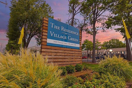 Amenities | The Residence at Village Green Apartments in Memphis, TN