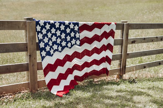 American Flag Blanket - Free Crochet Pattern - The Turtle Trunk