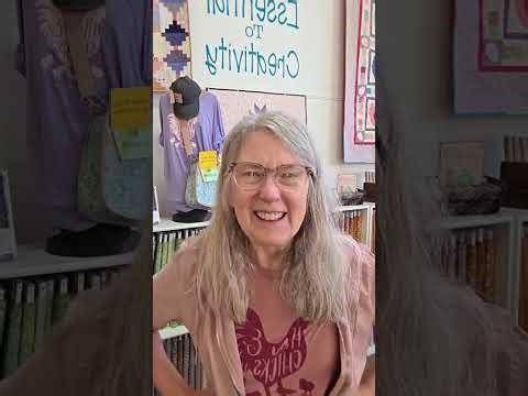 Lori Holt Quilts, Iowa College Quilt Kits & Creative Inspiration | Hen & Chicks Studio, Iowa