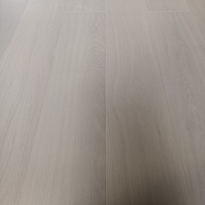 [Hot Item] 7 Inch Wide Plank Multilayer Wood Engineered Hardwood Light Oak Flooring