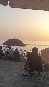 🔴 Danger à la plage de Zeralda (Alger) : un petit bateau au milieu des baigneurs À la plage de Zeralda dans l'ouest d'Alger, les petits bateaux et les jet-skis se faufilent dangereusement entre les baigneurs mettant la vie de ces derniers en péril. | TSA - Tout sur l'Algérie