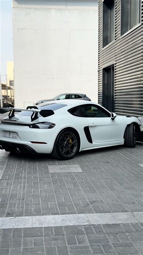 Porsche Cayman GT4 RS in perfect spec. Pure driving emotion. 🖤🔥 #Porsche #GT4RS #cars