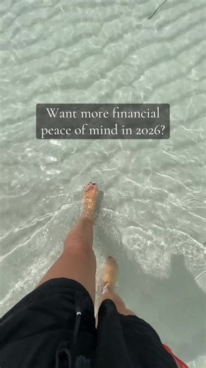 Why calculate your home equity? Some simple math will help you see what portion of your home you actually own. The math: Home value - outstanding mortgage balance - other outstanding liens = equity ✅ Why track it: Your equity grows over time as you pay down your mortgage and as your home appreciates in value. This matters for net worth and future financial planning. ✅ How to use it: Many homeowners access their equity for debt consolidation, home improvements, education costs, or business fundin