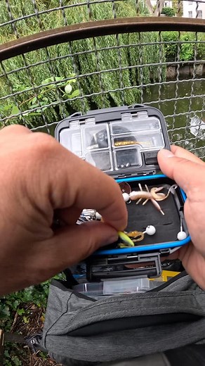 🎣 Even the small ones have a strong partner! SPRO FREESTYLE Micro Jigs – compact, precise & powered by Gamakatsu strength. 💥 Ultra sharp. Ultra strong. Ultra light. Whether softbait or creature – these hooks bite hard! SPRO FREESTYLE MICRO JIGS : https://sprofreestyle.com/portfolio/micro-jigs MORE HOOKS ? Take the BEST from 🇯🇵 : https://gamakatsu.de #SproFreestyle #Gamakatsu #ULfishing #MicroJig #FishingGear #HookedUp | SPRO Freestyle