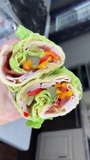 If you’re looking for a low carb quick and easy lunch idea this is it!