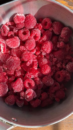 ‧₊˚✧alishay✧˚₊‧ | Raspberry jam! 300 grams raspberries from @popbar.pk 150 grams sugar juice of 1 lemon Cook on medium heat while stirring constantly... | Instagram