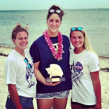 Record-breaking performance in Swim Around Key West