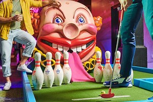 Mini Golf in Singapore | Deemples Golf